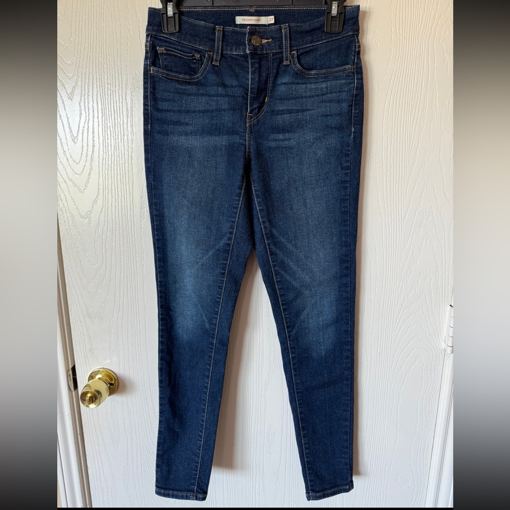 Levi’s jeans